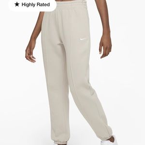 Nike essential sweatpants